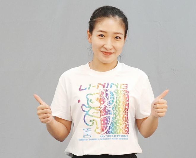他认为，AI能够有效取代人力、降低成本、提升效率。